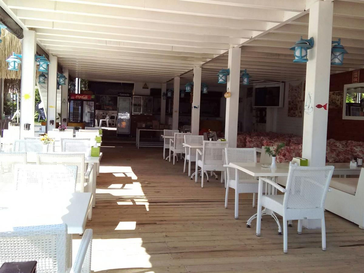 Golden Sand Beach Club & Caravan Holidays Öludeniz Exteriör bild