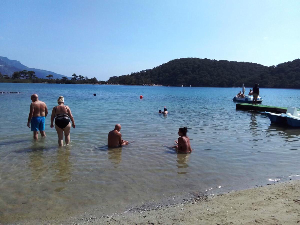 Golden Sand Beach Club & Caravan Holidays Öludeniz Exteriör bild