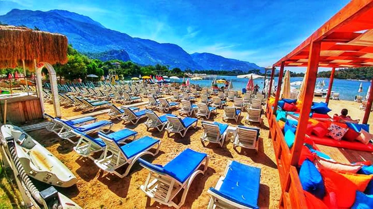 Golden Sand Beach Club & Caravan Holidays Öludeniz Exteriör bild